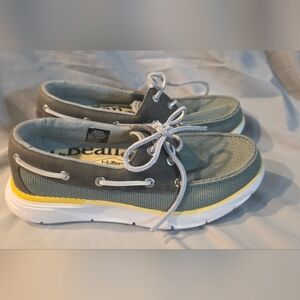 L.L. Bean Women's Kennebec Boat Shoes 2-Eye Classic Sage Size 9 NWOB Defect
